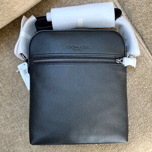 COACH Houston Flight bag